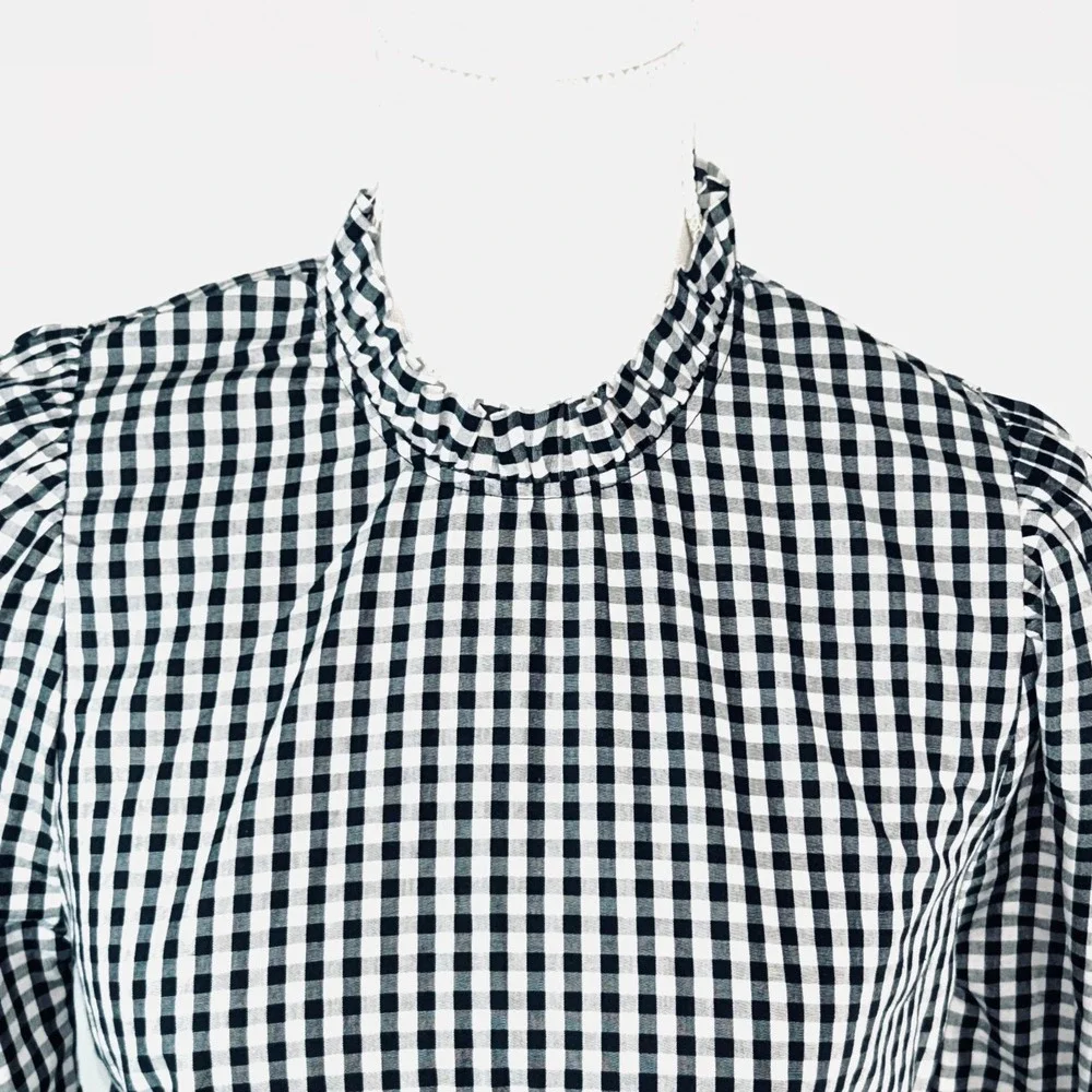 Zara Black and White‎ Gingham Plaid Ruffle Neck Smocked Cuff Blouse Small